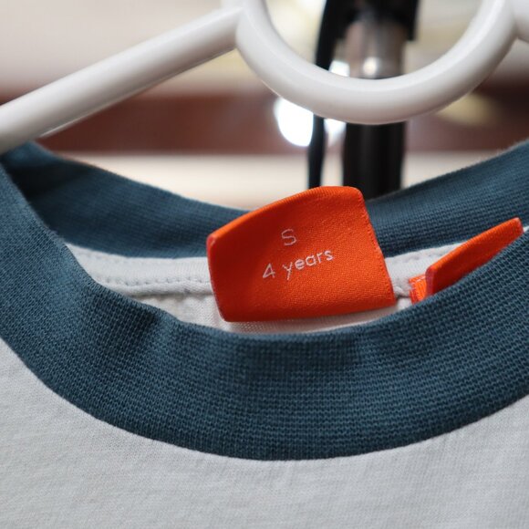 Kids Hugo Boss Vintage Blue Cadillac T-Shirt - Small - Picture 7 of 12